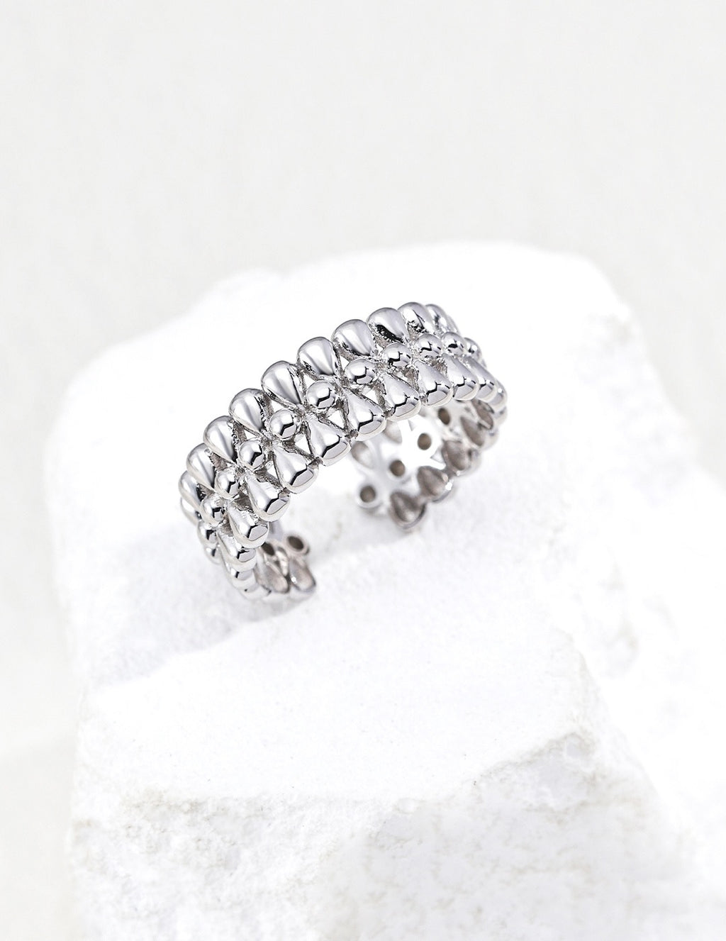 Dew Drop Band Ring