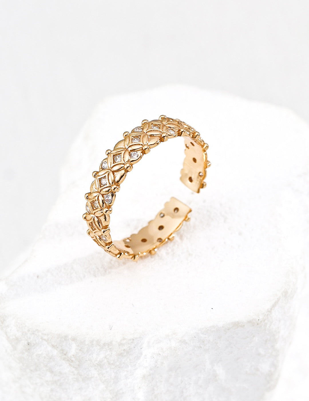 Fleur Lattice Band Ring