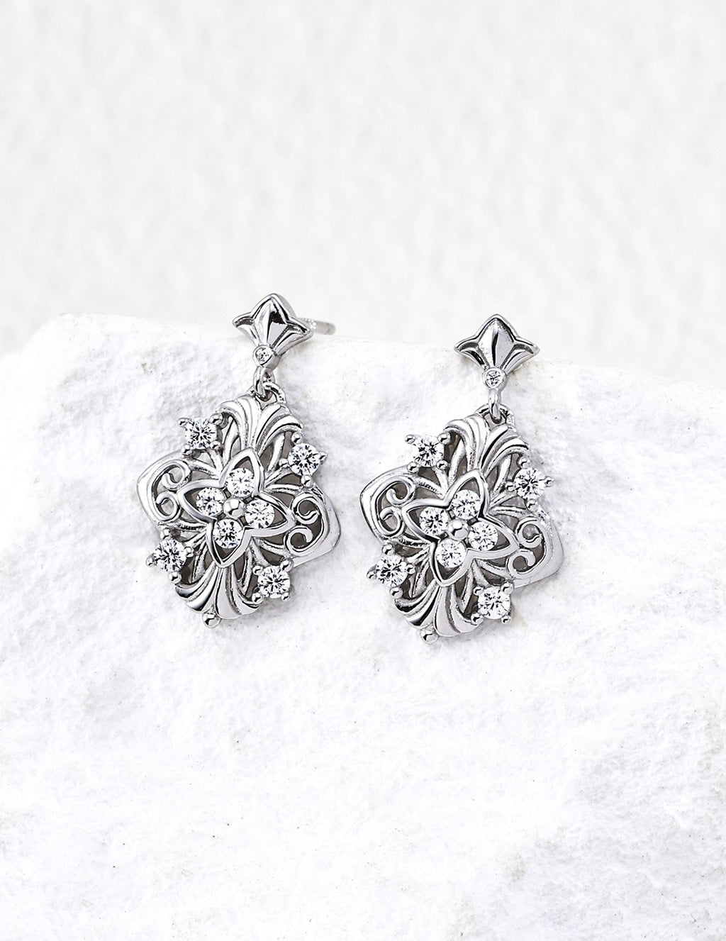 Four-Leaf Iris Drop Earrings
