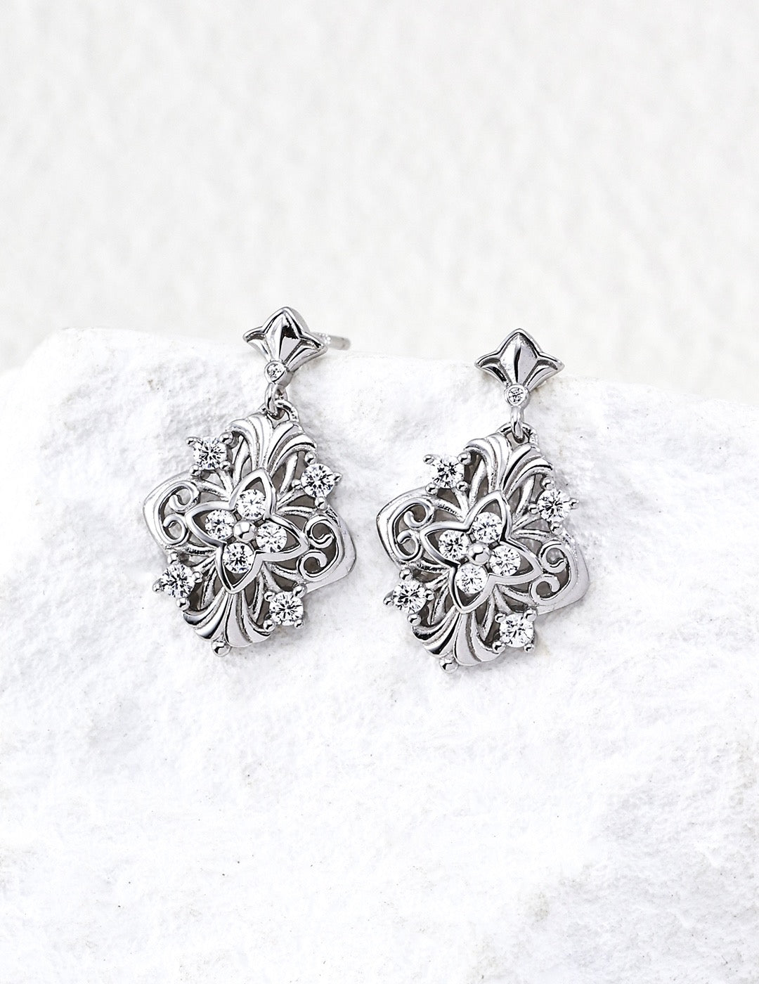 Four-Leaf Iris Drop Earrings
