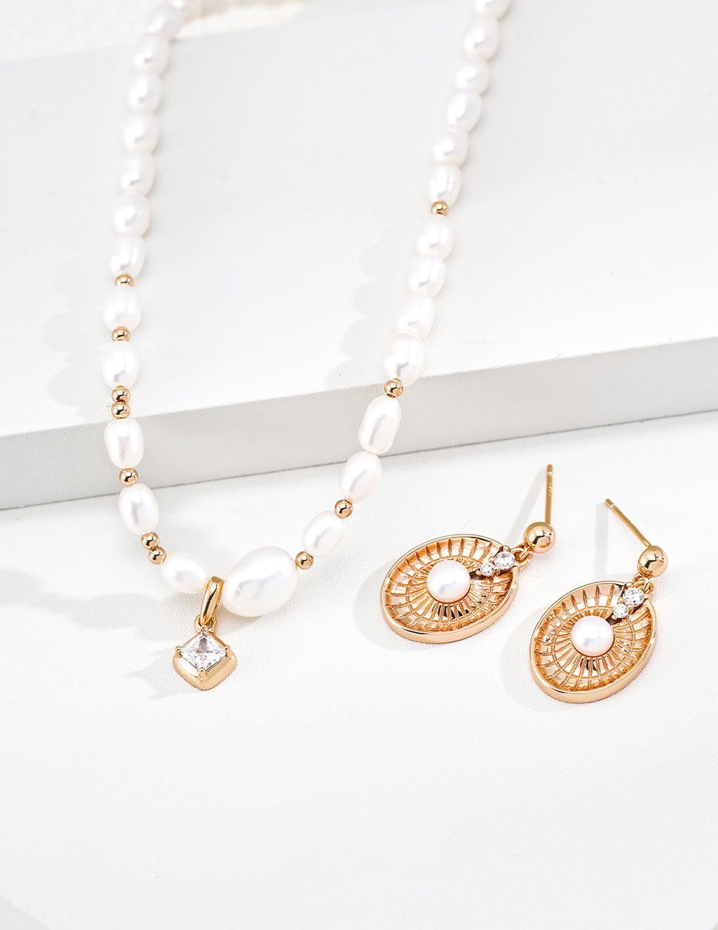 Sunburst Pearl Drop Earrings