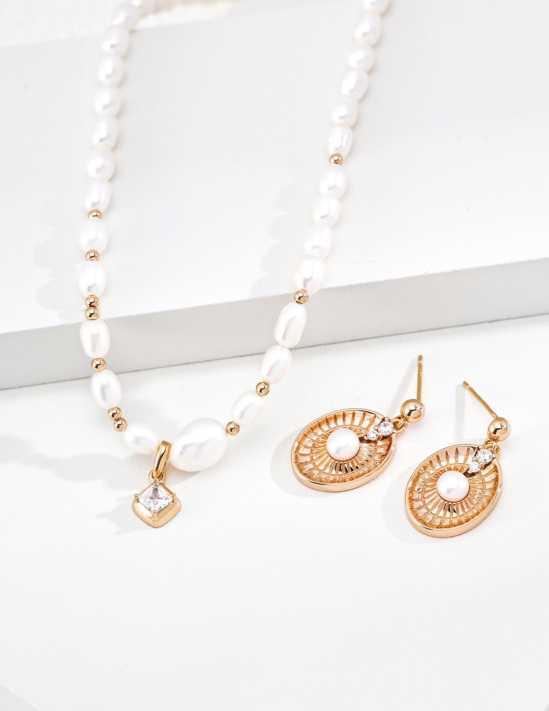 Sunburst Pearl Drop Earrings