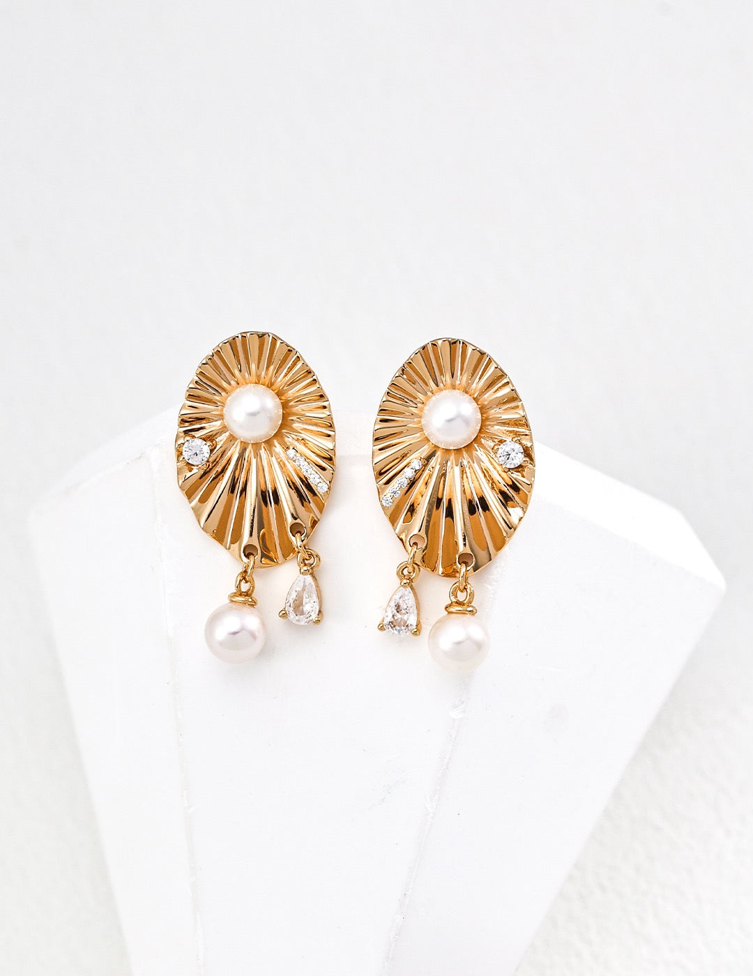 Ribbed Fan Pearl Drop Earrings