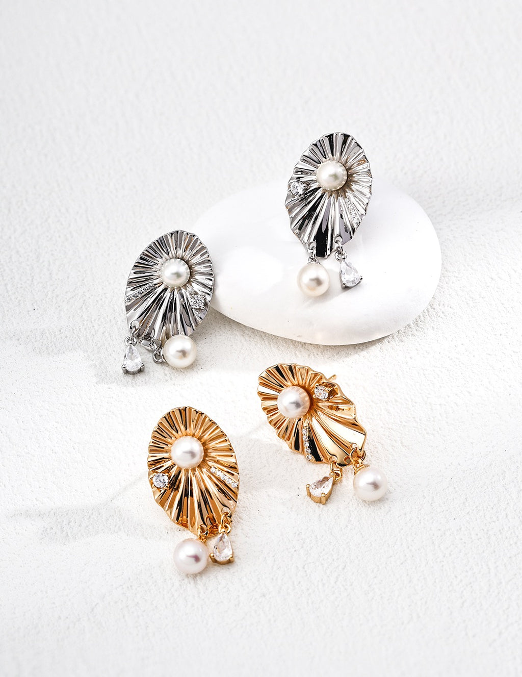 Ribbed Fan Pearl Drop Earrings
