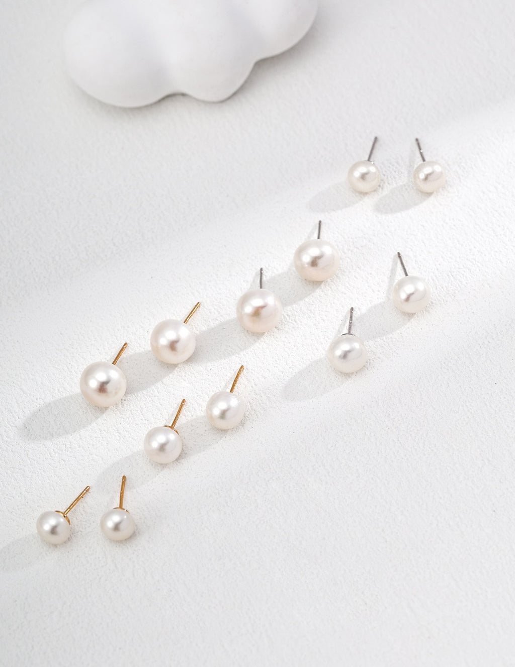 Lumière Freshwater Pearl Stud Earrings