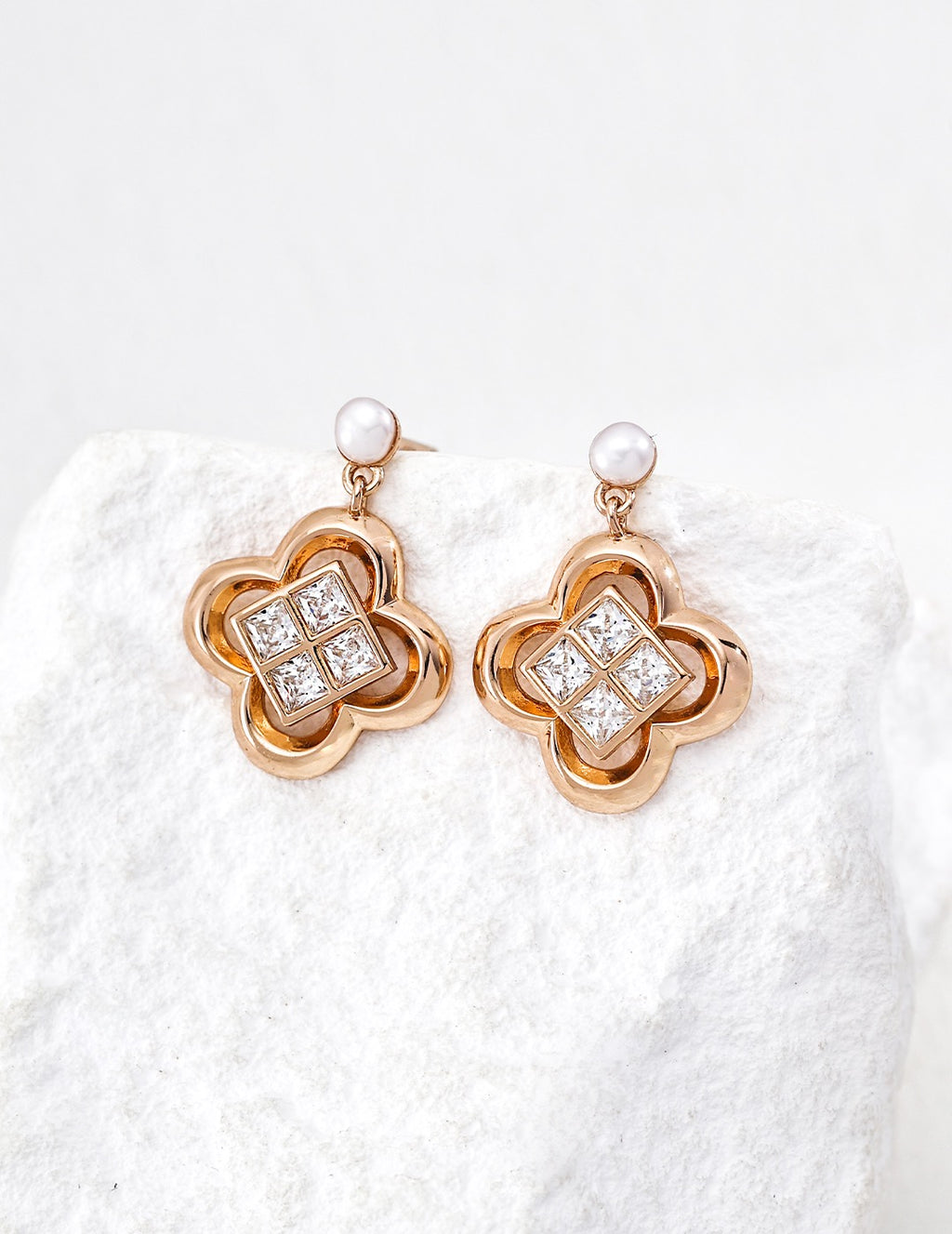 Pearl & Quatrefoil Clover Drop Earrings