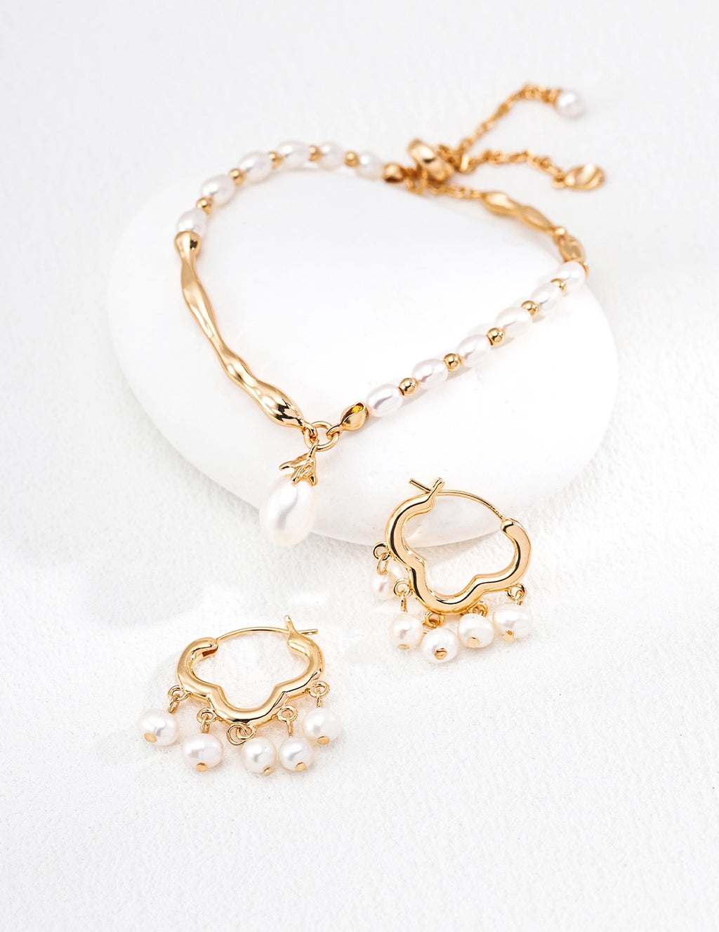 Heart Hoop Pearl Chandelier Earrings