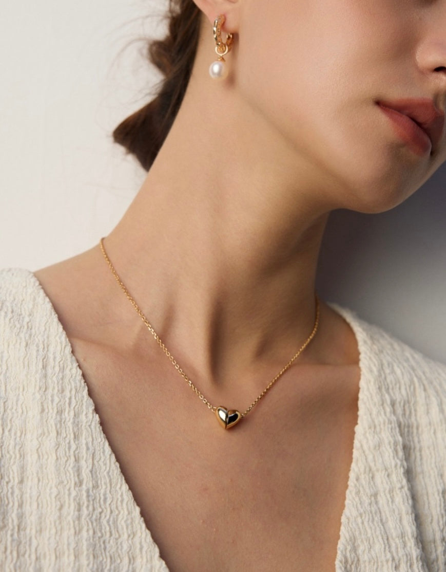 Dainty Puffed Heart Pendant Necklace