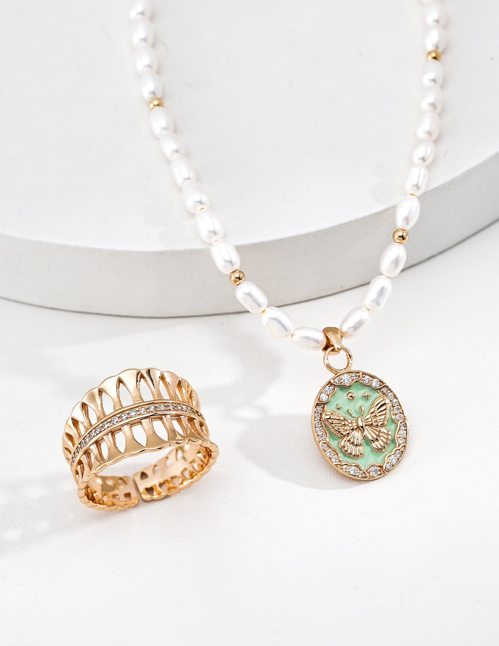 Butterfly Coin Pearl Beaded Necklace
