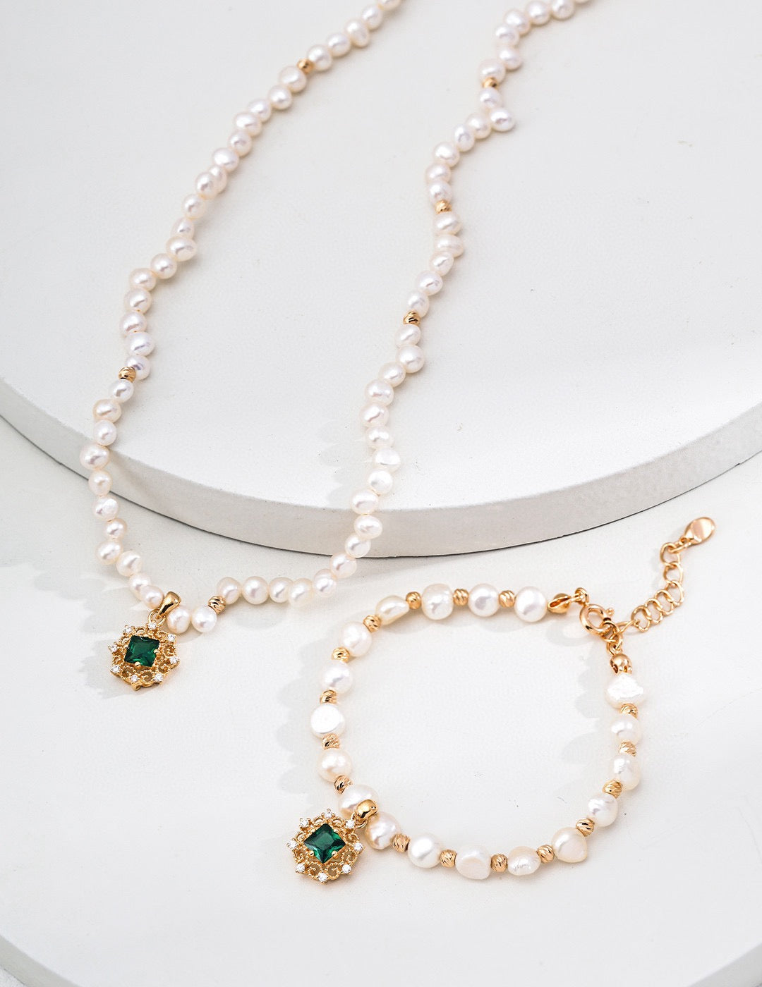Emerald CZ Filigree Pearl Strand Necklace