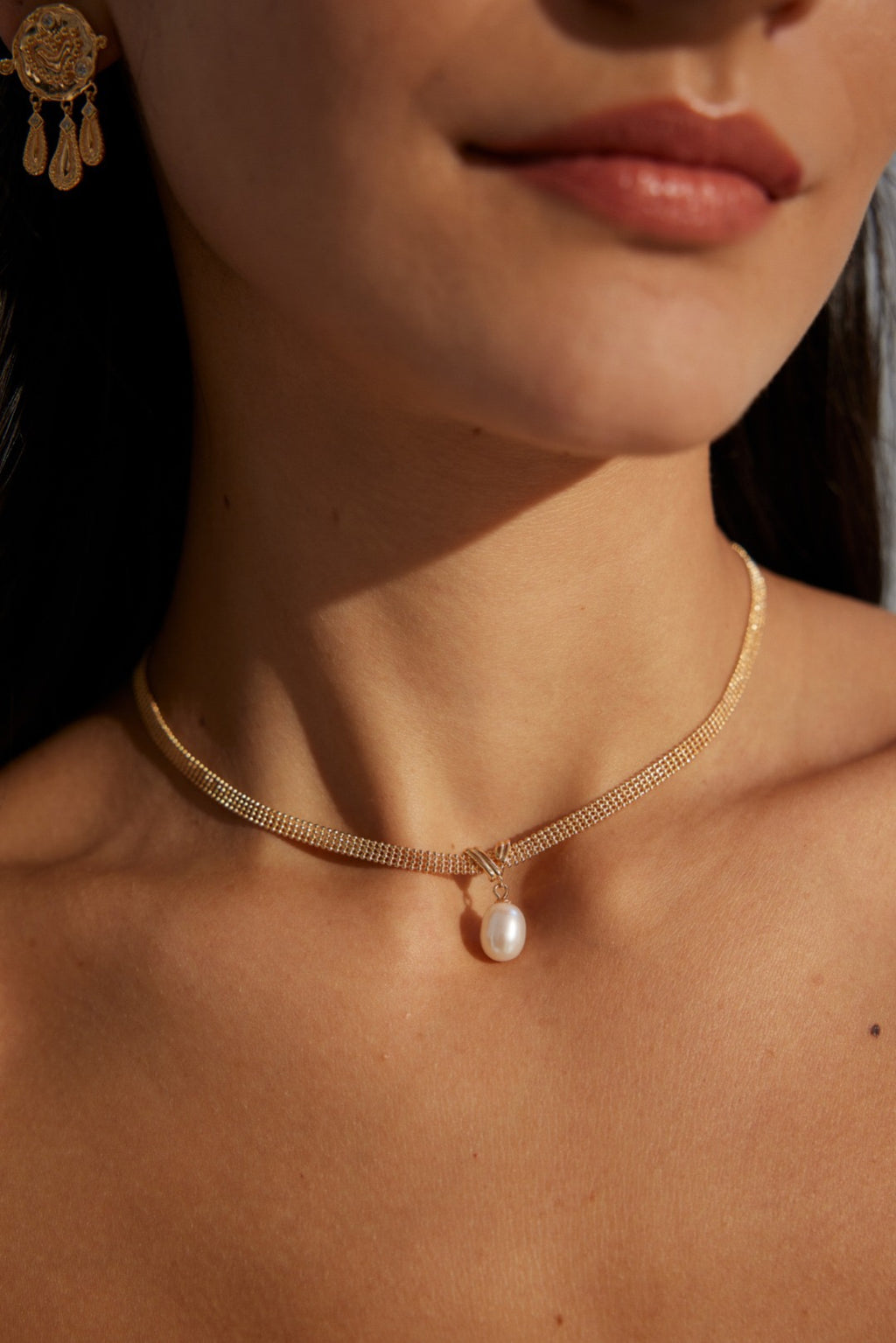 Pearl Drop Mesh Choker Necklace