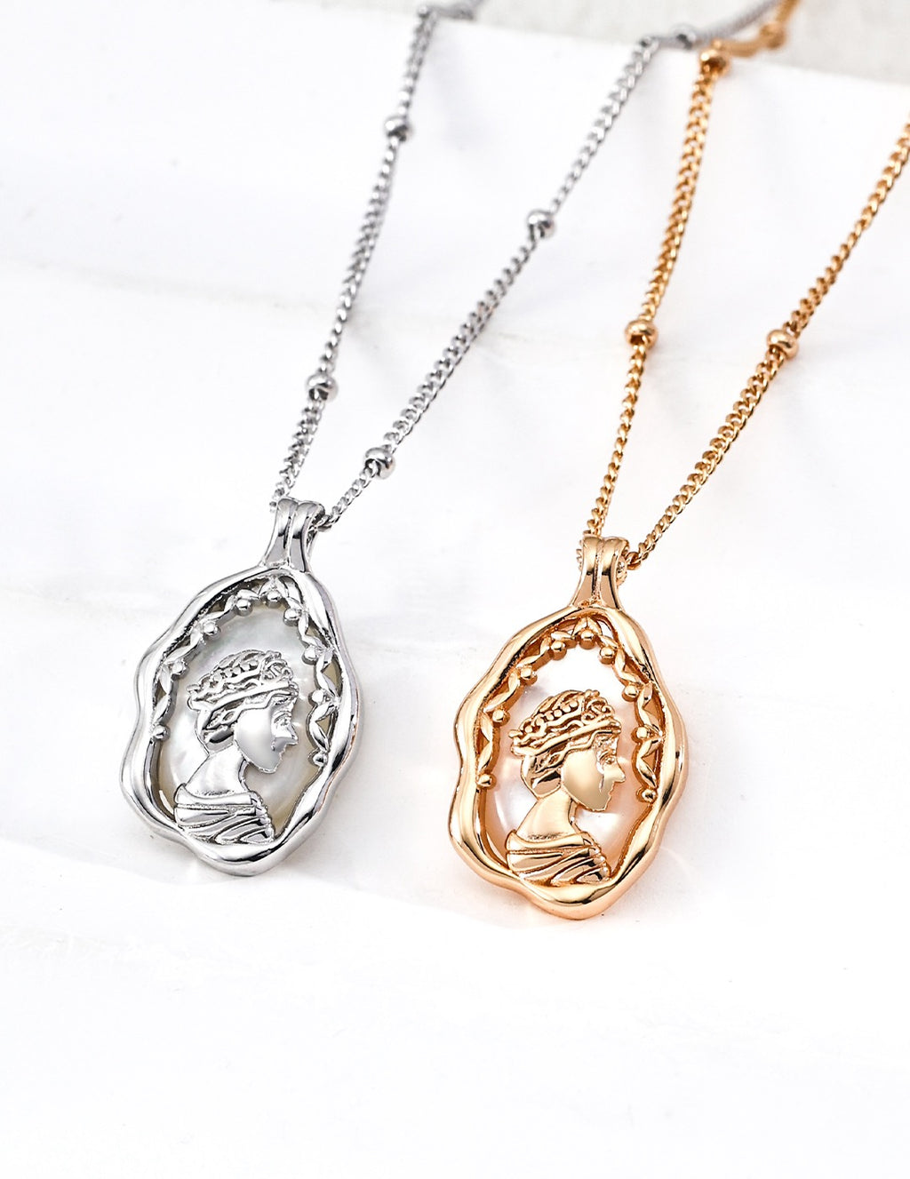 Goddess Nacre Cameo Satellite Chain Necklace