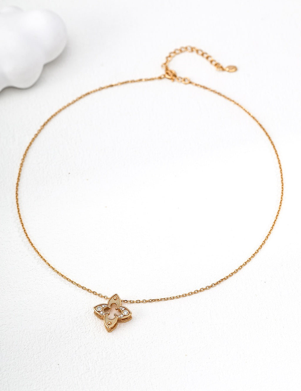 Sunburst Star Flower Pendant Necklace