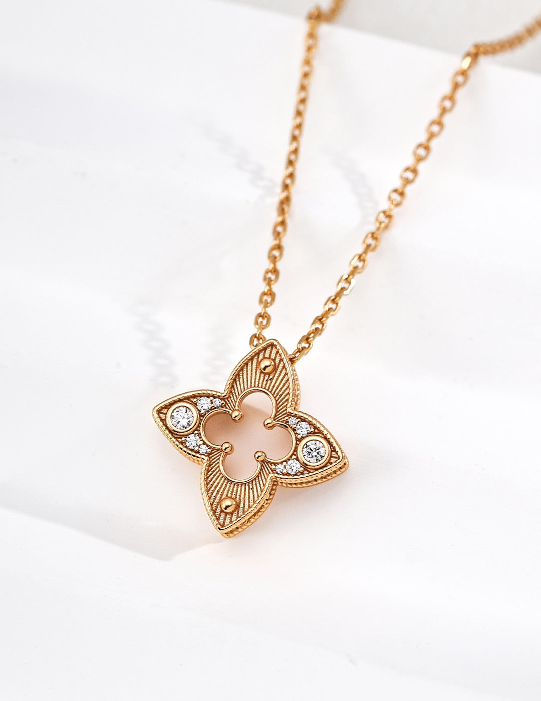 Sunburst Star Flower Pendant Necklace