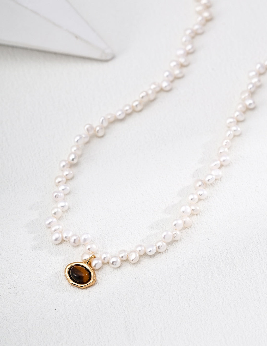 Amber Eye Pearl Strand Necklace