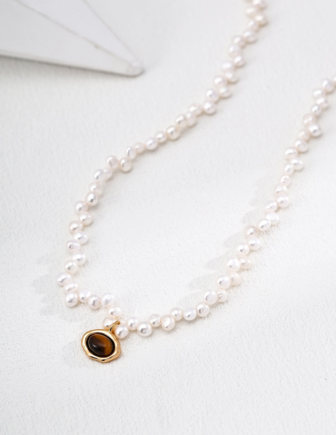 Amber Eye Pearl Strand Necklace