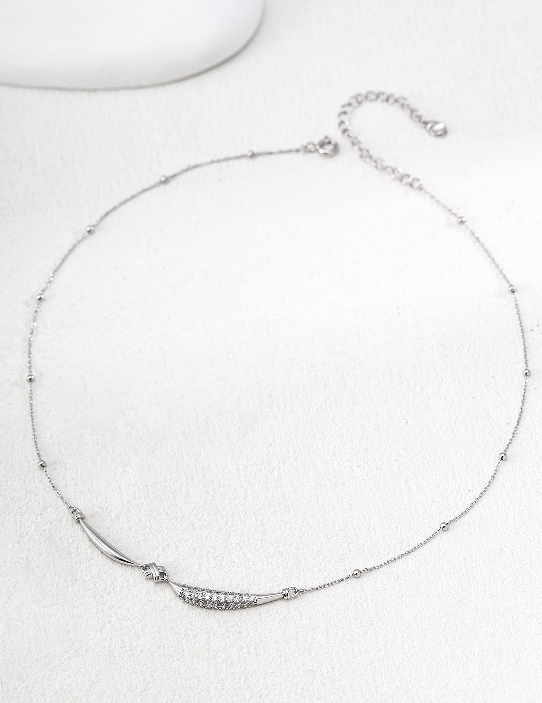Curved Bar Knot Satellite Chain Necklace