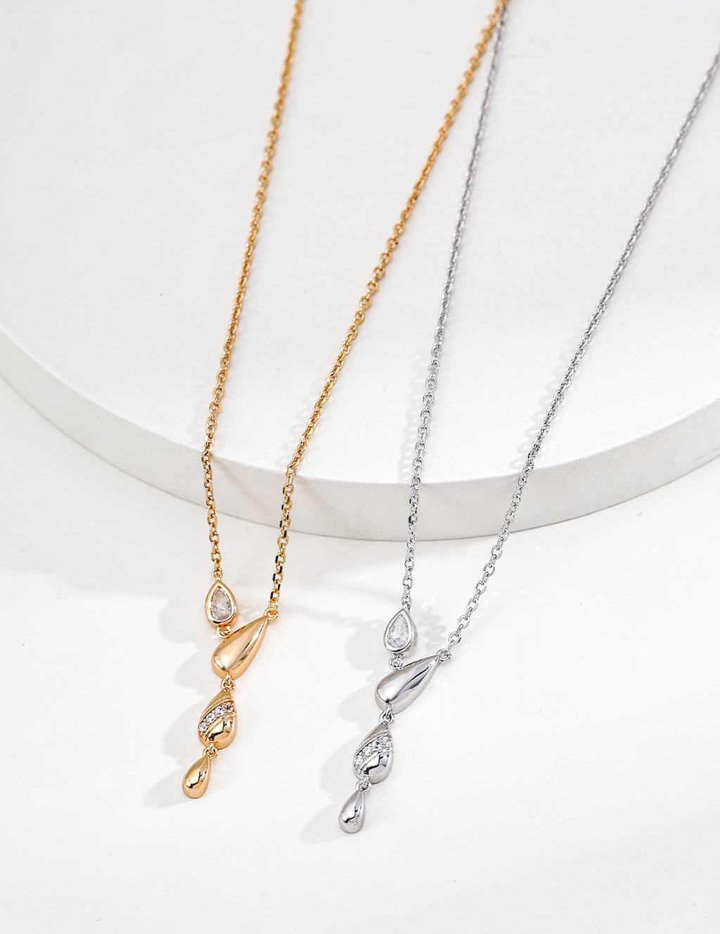 Cascading Teardrop Pendant Necklace