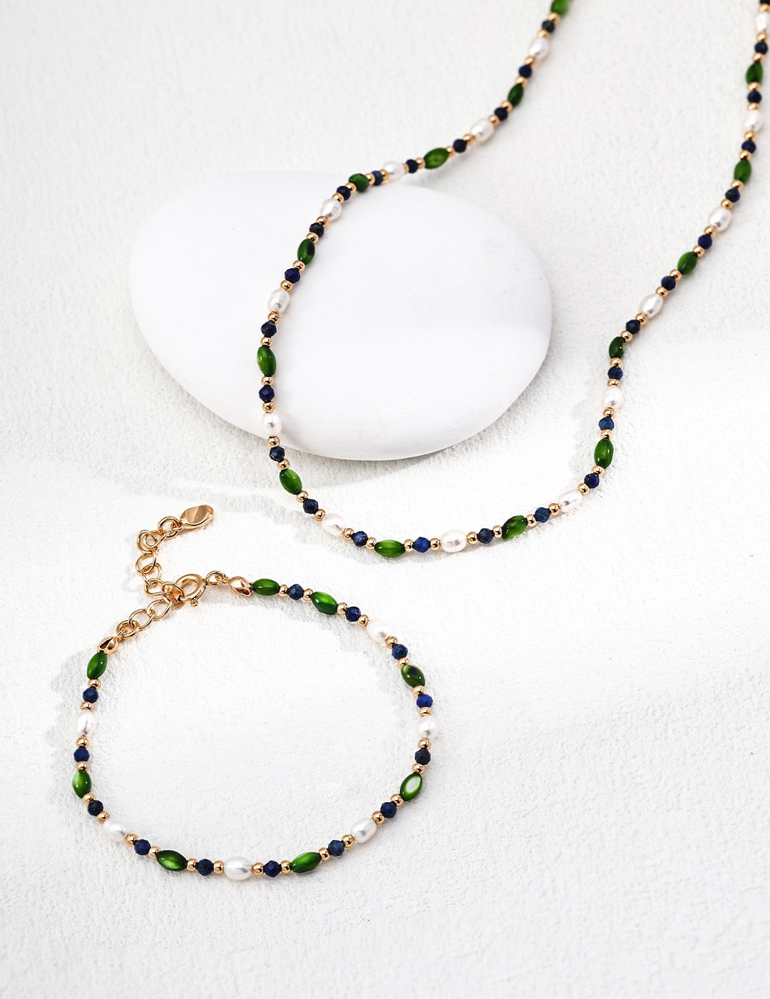 Olive Shell Lapis & Rice Pearl Bracelet