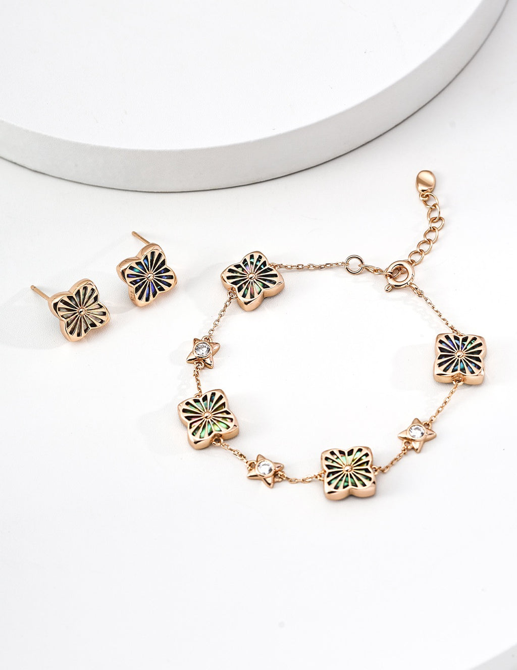 Aurora Shell & Star Charm Bracelet