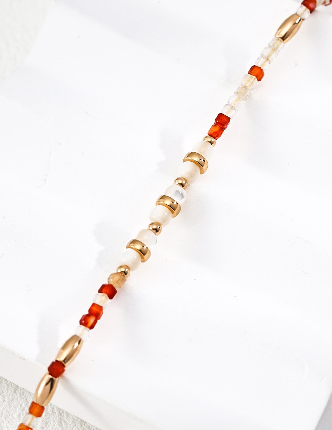 Braise Agate & Nacre Beaded Bracelet
