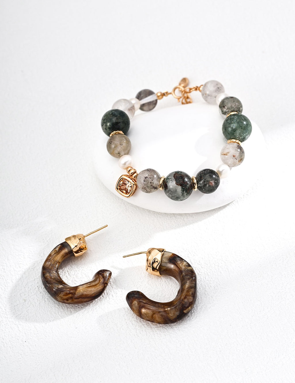 Phantom Quartz & Pearl Forêt Bracelet