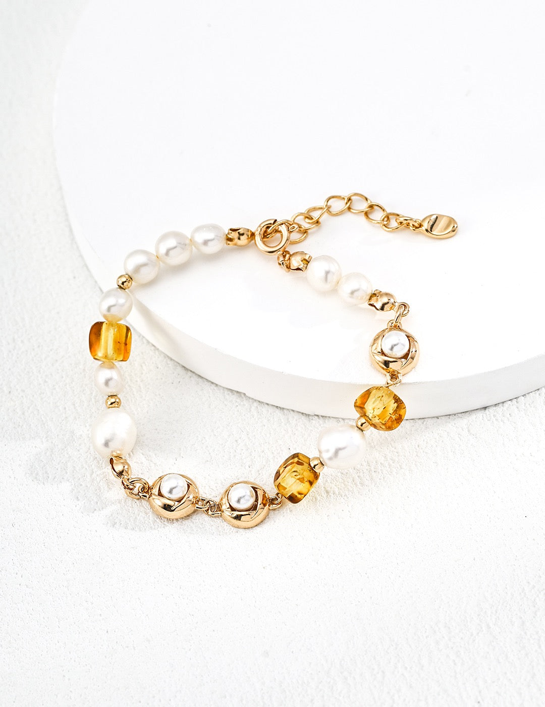 Amber & Pearl Soleil Doré Bracelet