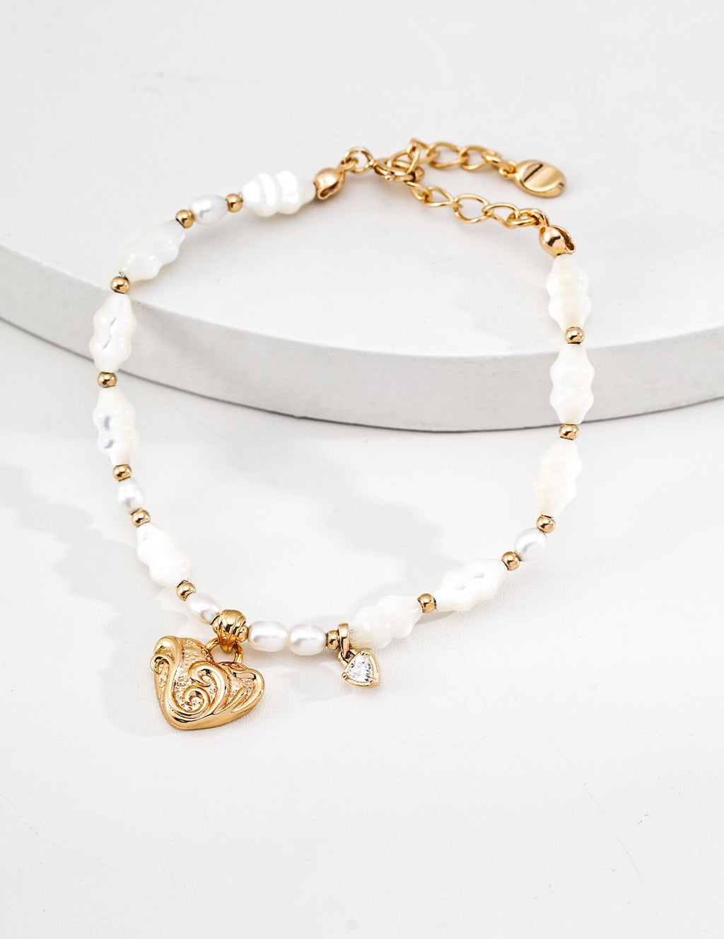 Shell & Pearl Coeur Baroque Charm Bracelet