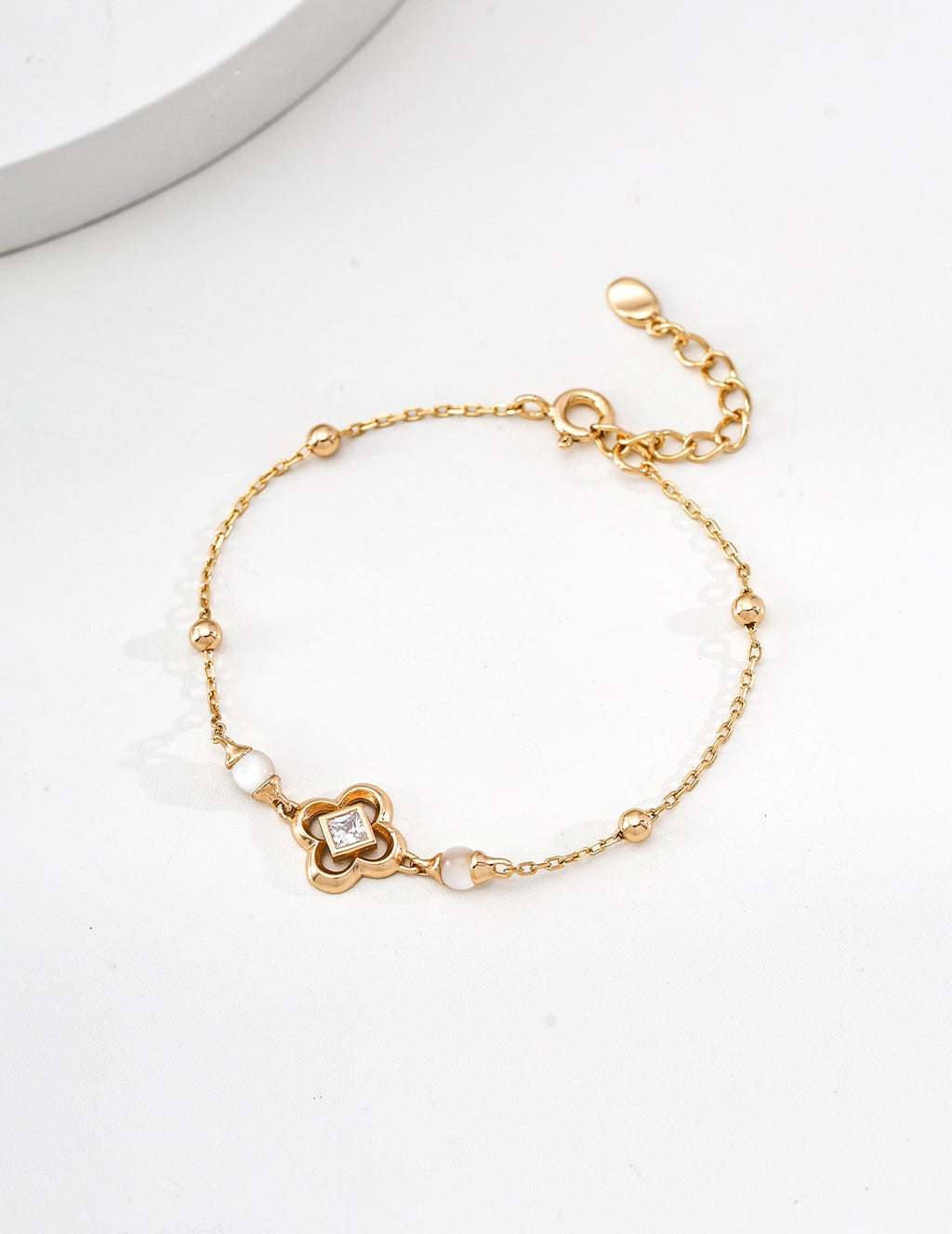 White Shell & CZ Quatrefoil Station Chain Bracelet