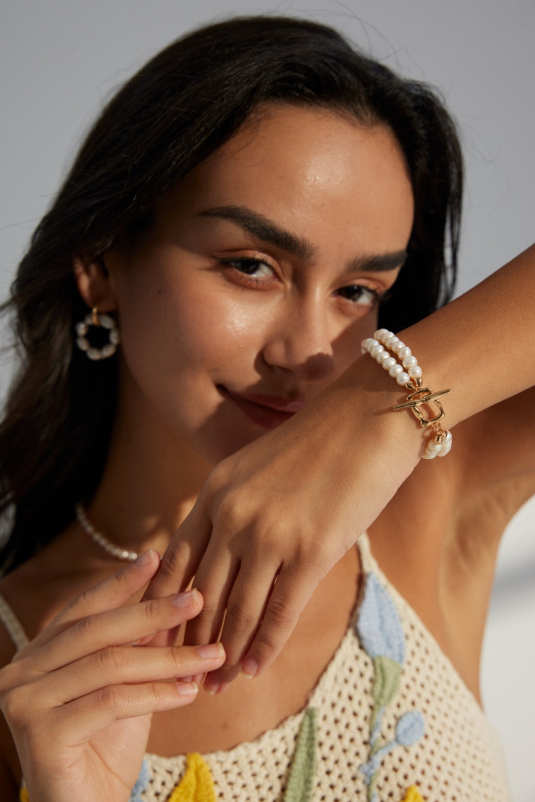 Double Pearl Strand Toggle Classique Bracelet