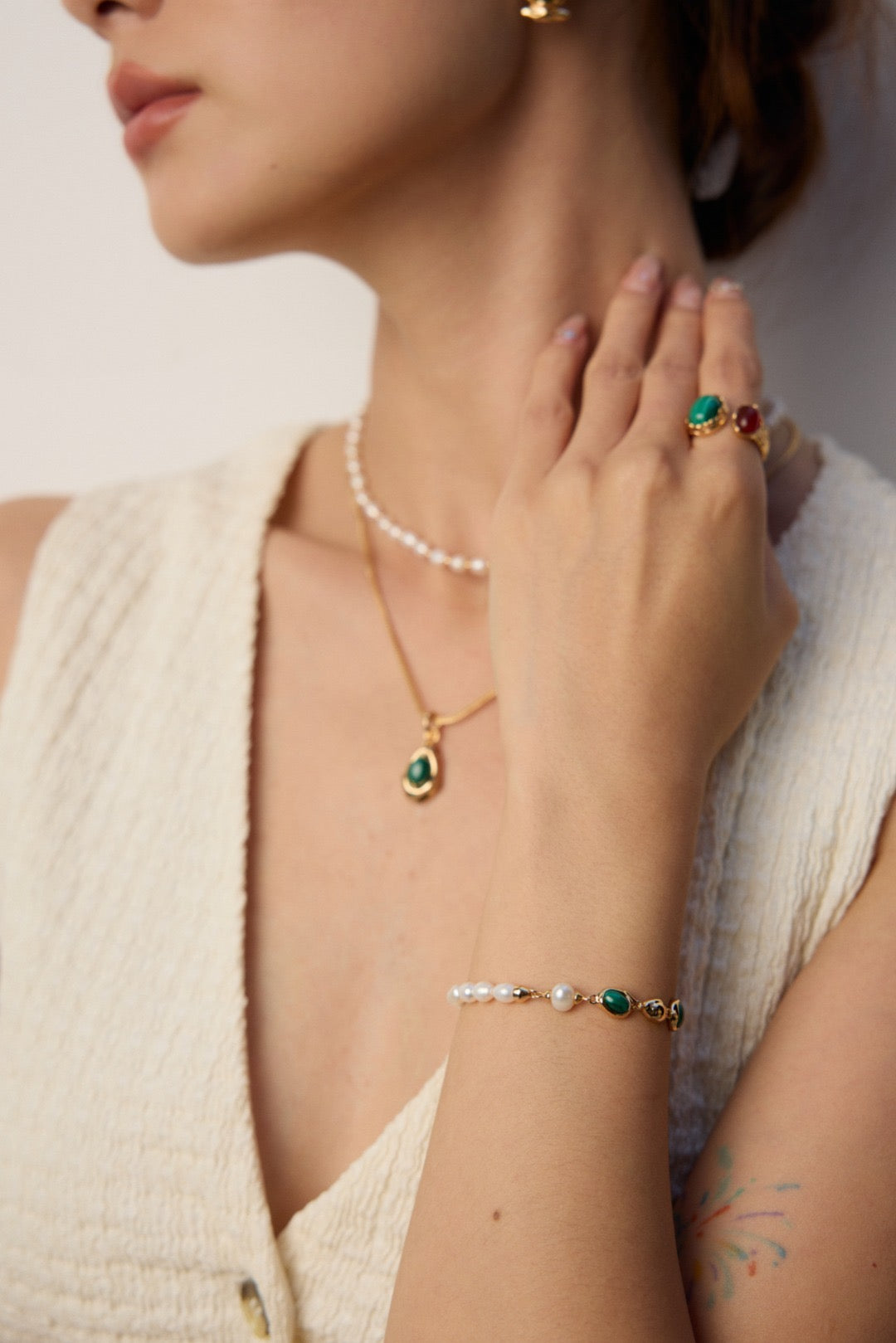 Malachite & Pearl Gold Link Bracelet
