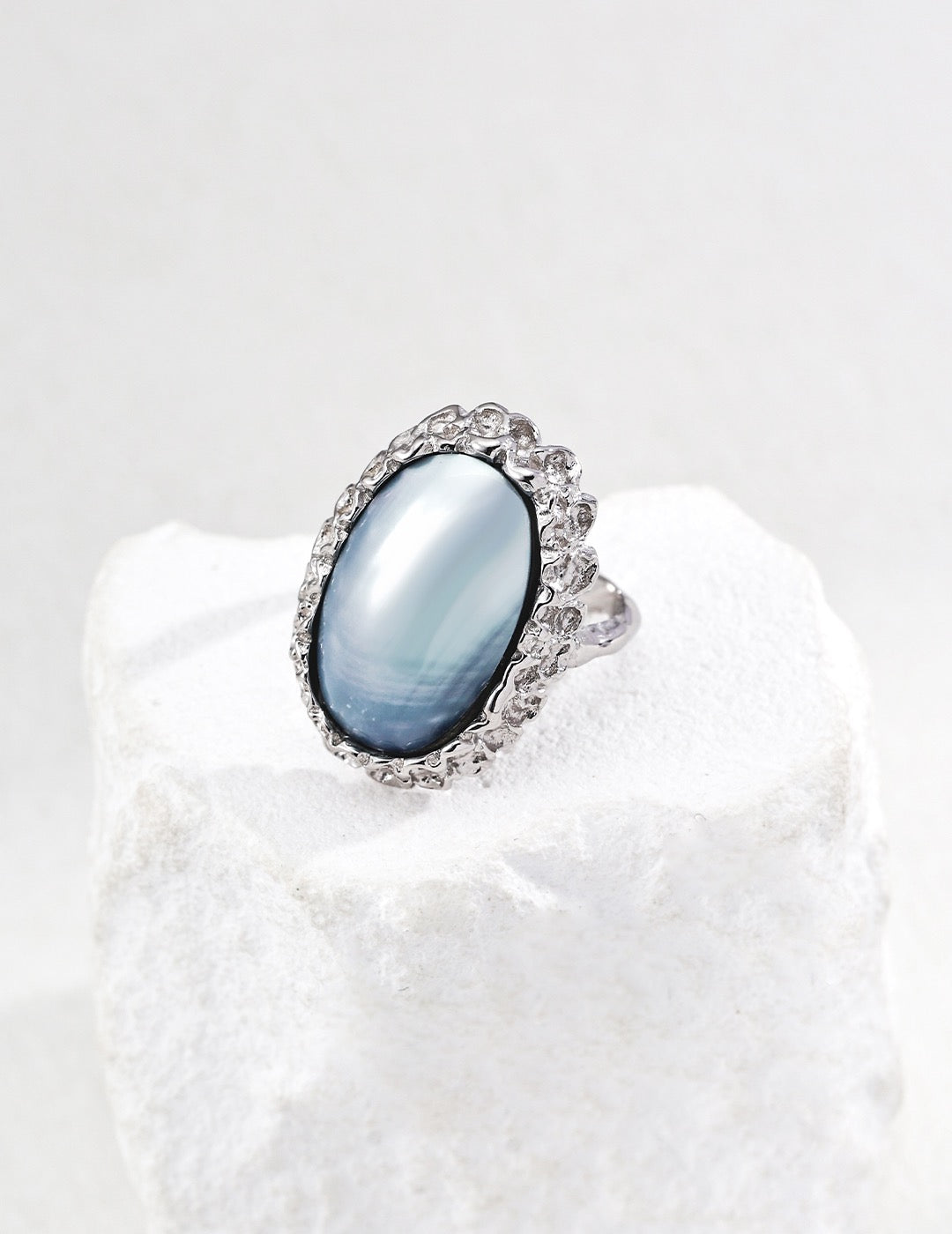 Oval Mabe Pearl Statement Ring