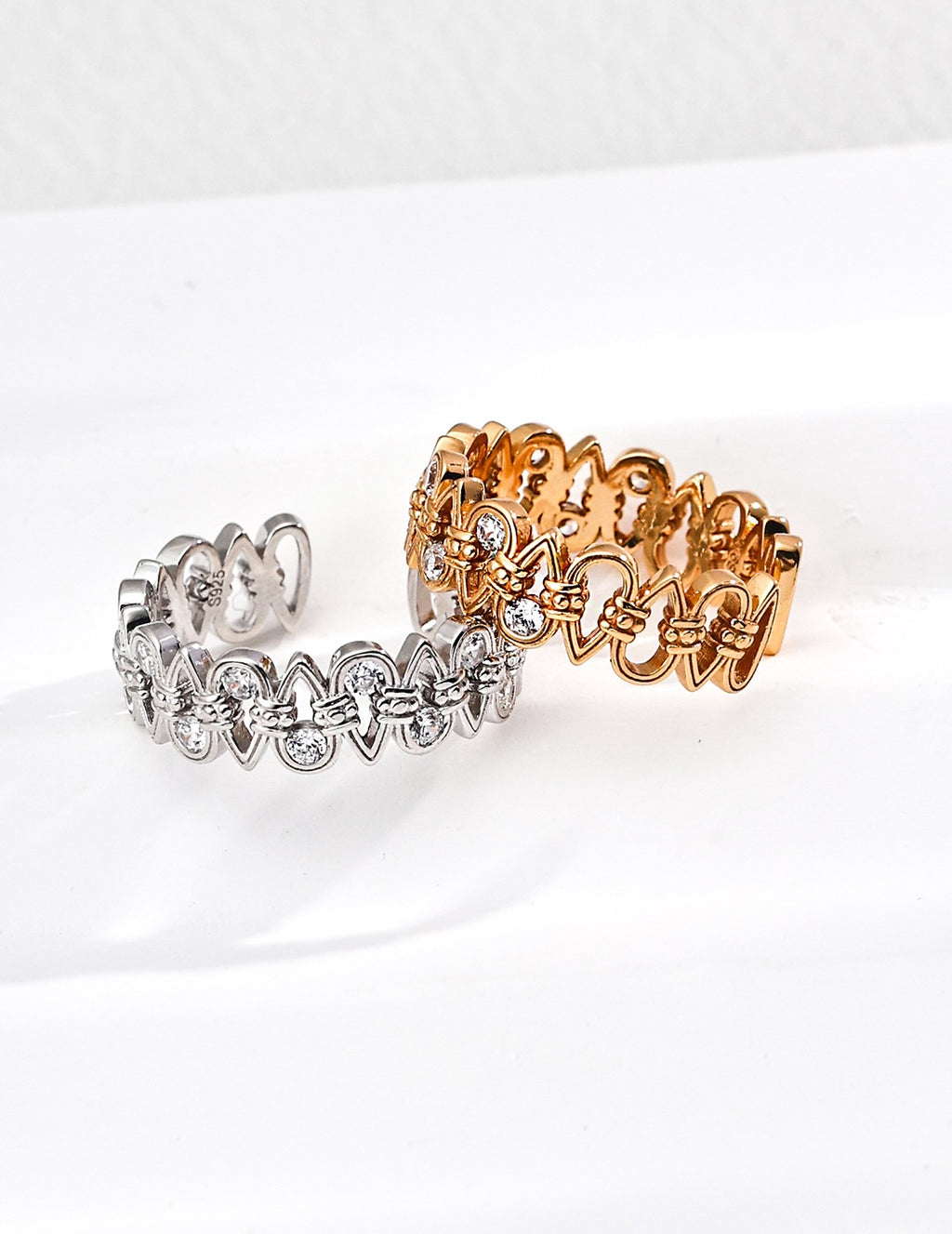 Fleur-de-Lis Eternity Open Ring