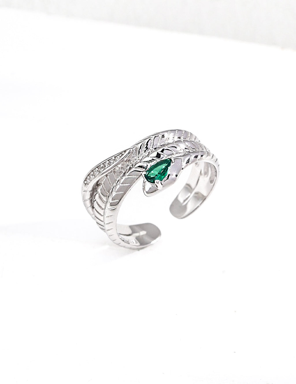 Plume Leaf Ring