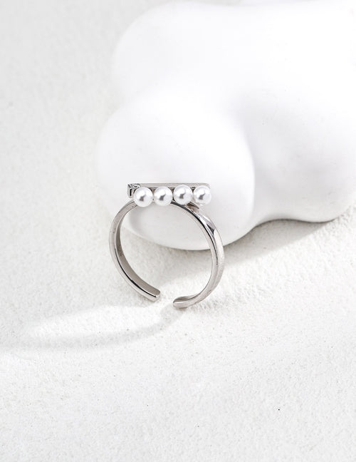 Barre Pearl Ring