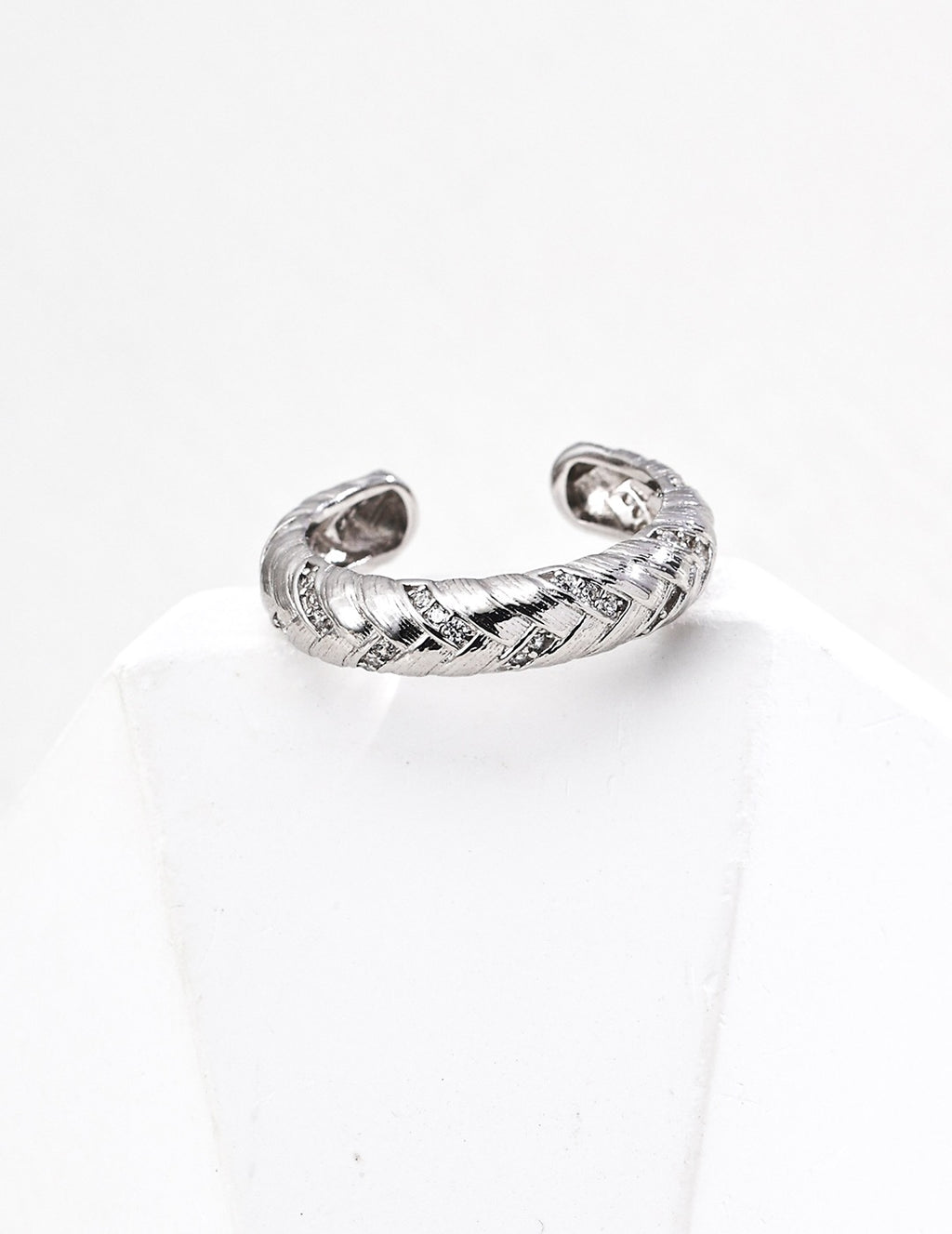 Lattice Crystal Open Ring