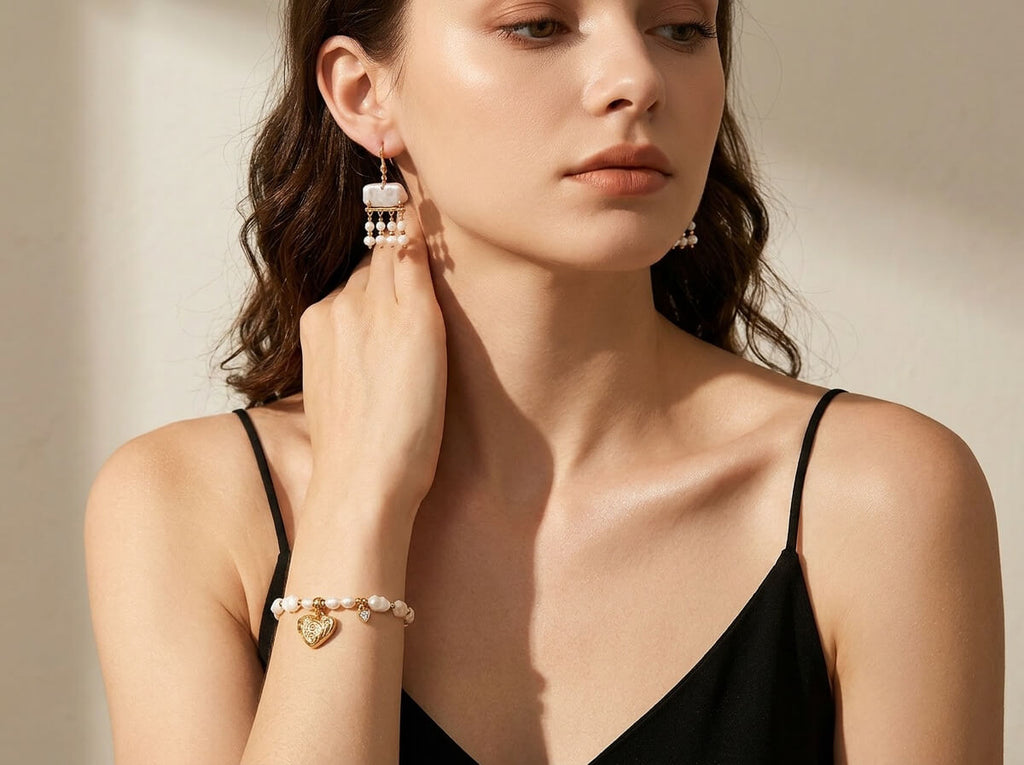 Shell & Pearl Coeur Baroque Charm Bracelet