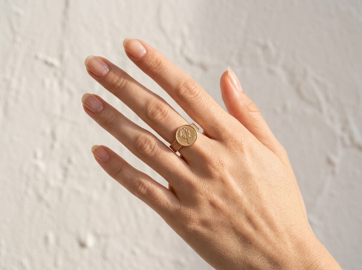 Sovereign Coin Ring