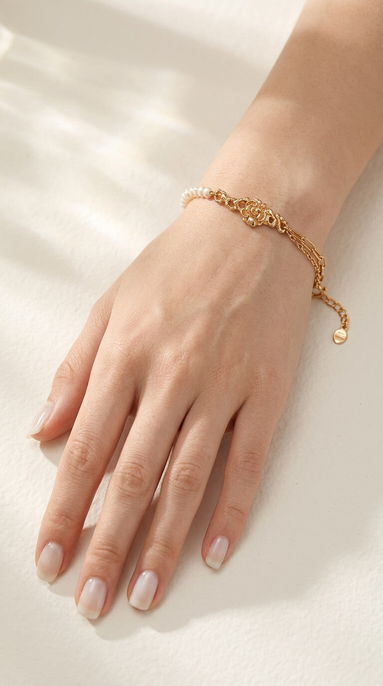 Pearl & Paperclip Rose Papillon Bracelet
